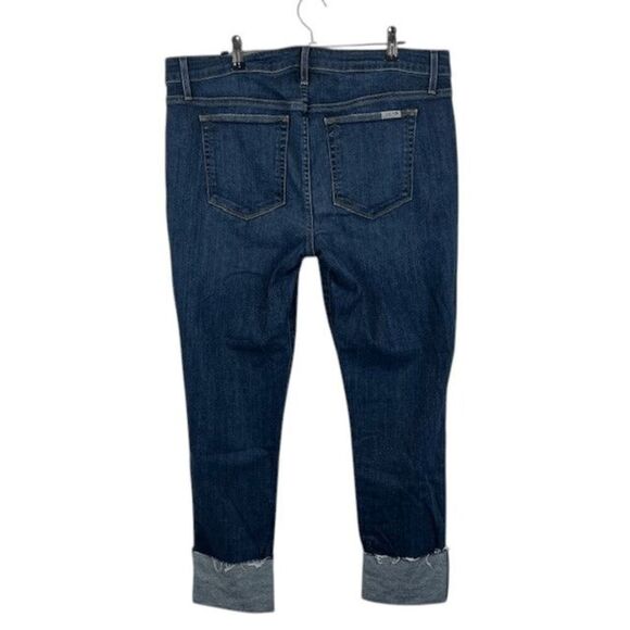 Joe's Jeans High Rise Cuff Crop Jeans Dark Medium Wash Size 32 - Picture 4 of 14